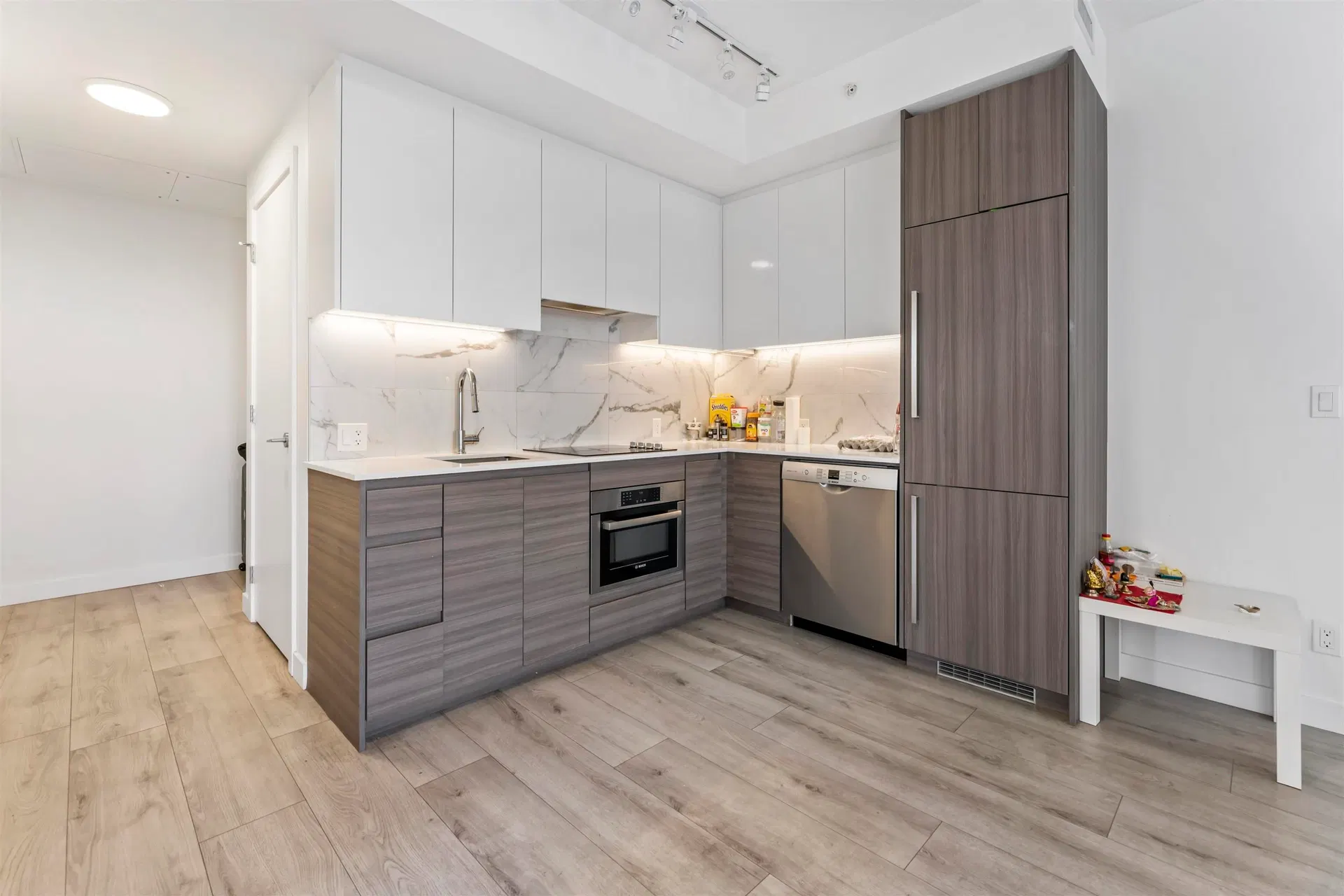 Photo 1 of 12 at #1510 – 10626 City Parkway