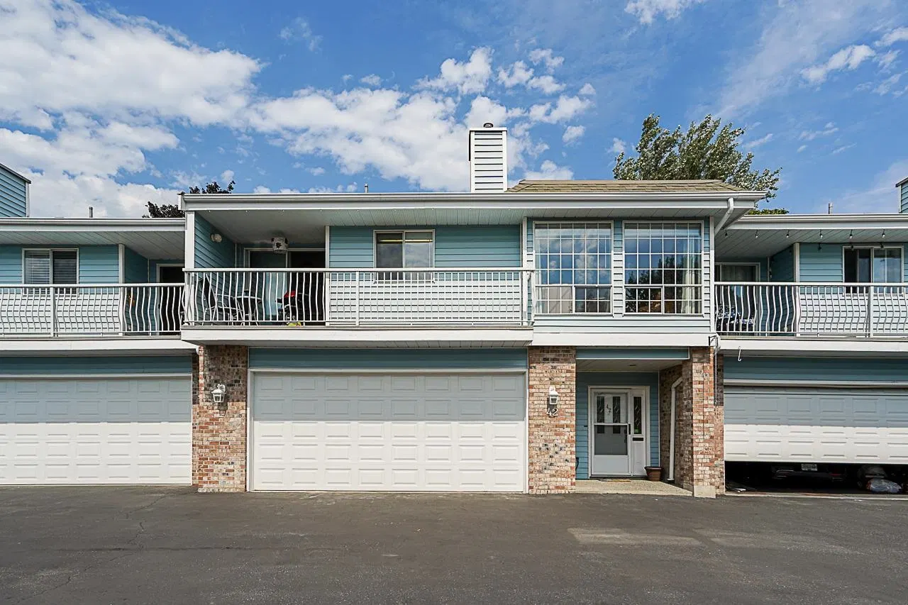 #42 – 5216 201a Street