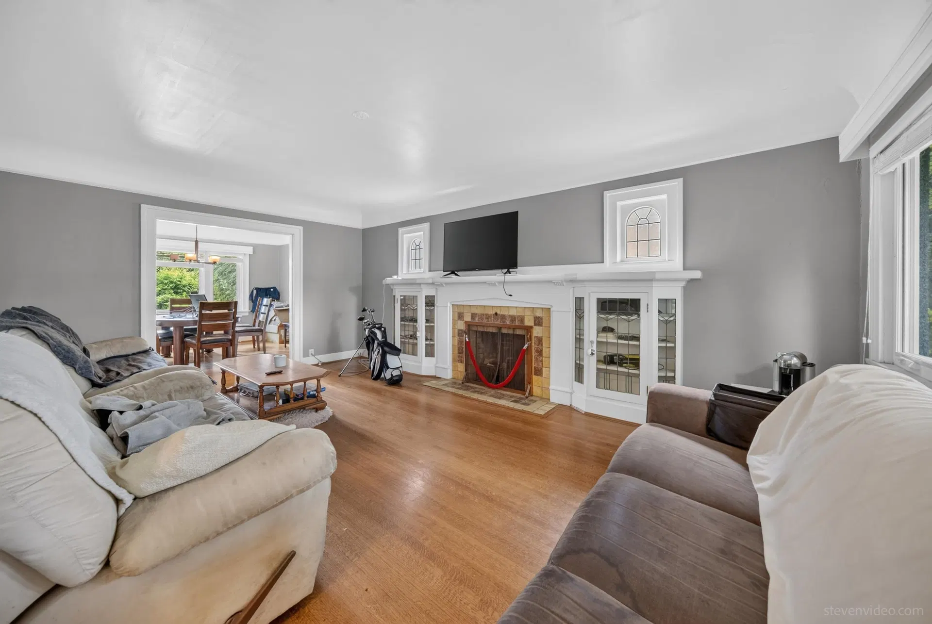 Photo 4 of 13 at 3884 W 20th Avenue