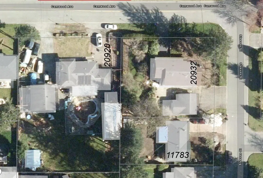Photo 3 of 29 at 20932 Camwood Avenue