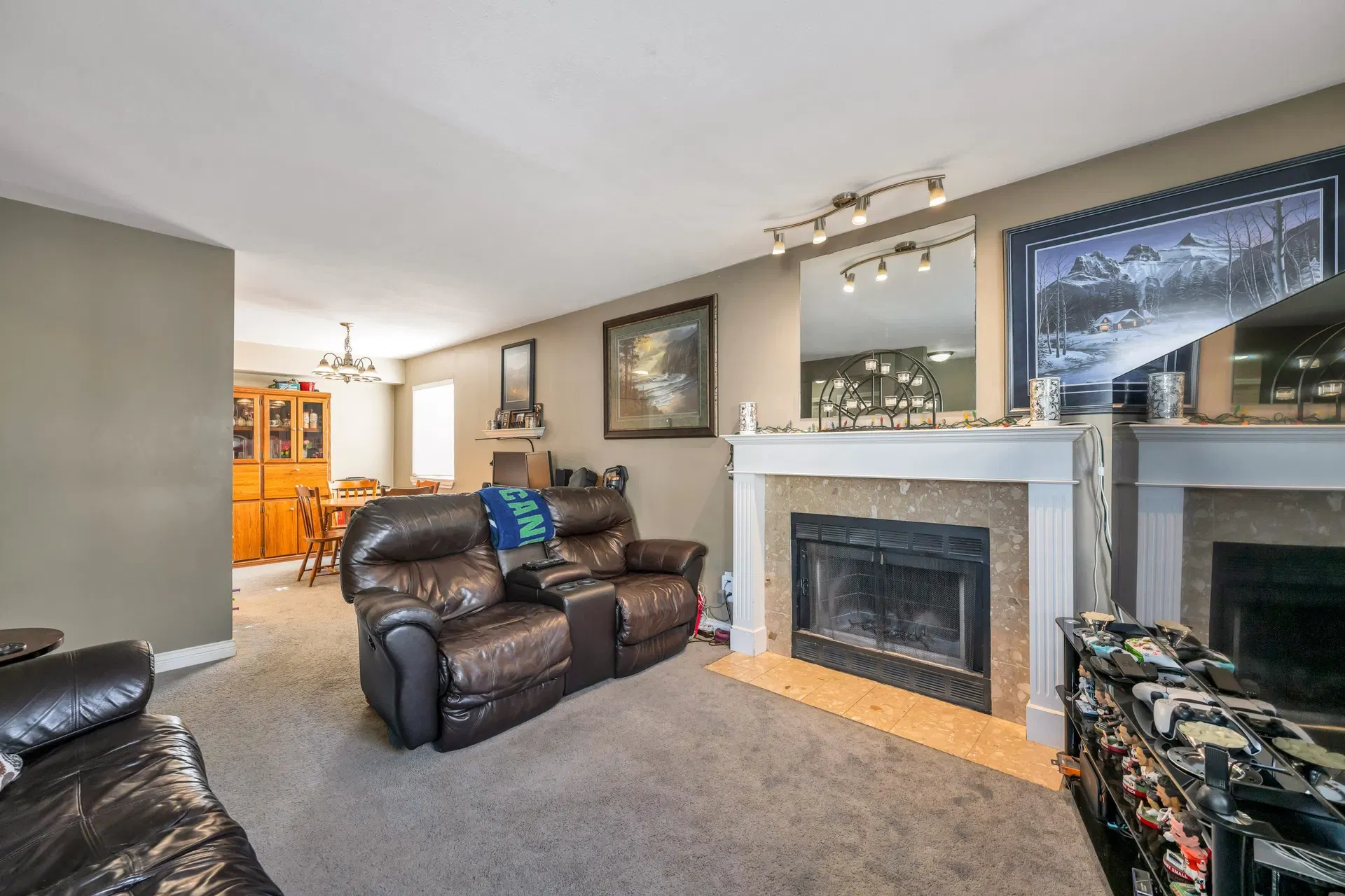 Photo 4 of 36 at #183 – 10077 156 Street