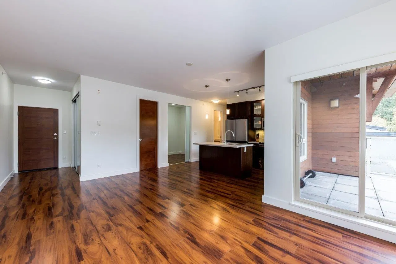 Photo 4 of 33 at #402 – 2138 Old Dollarton Road