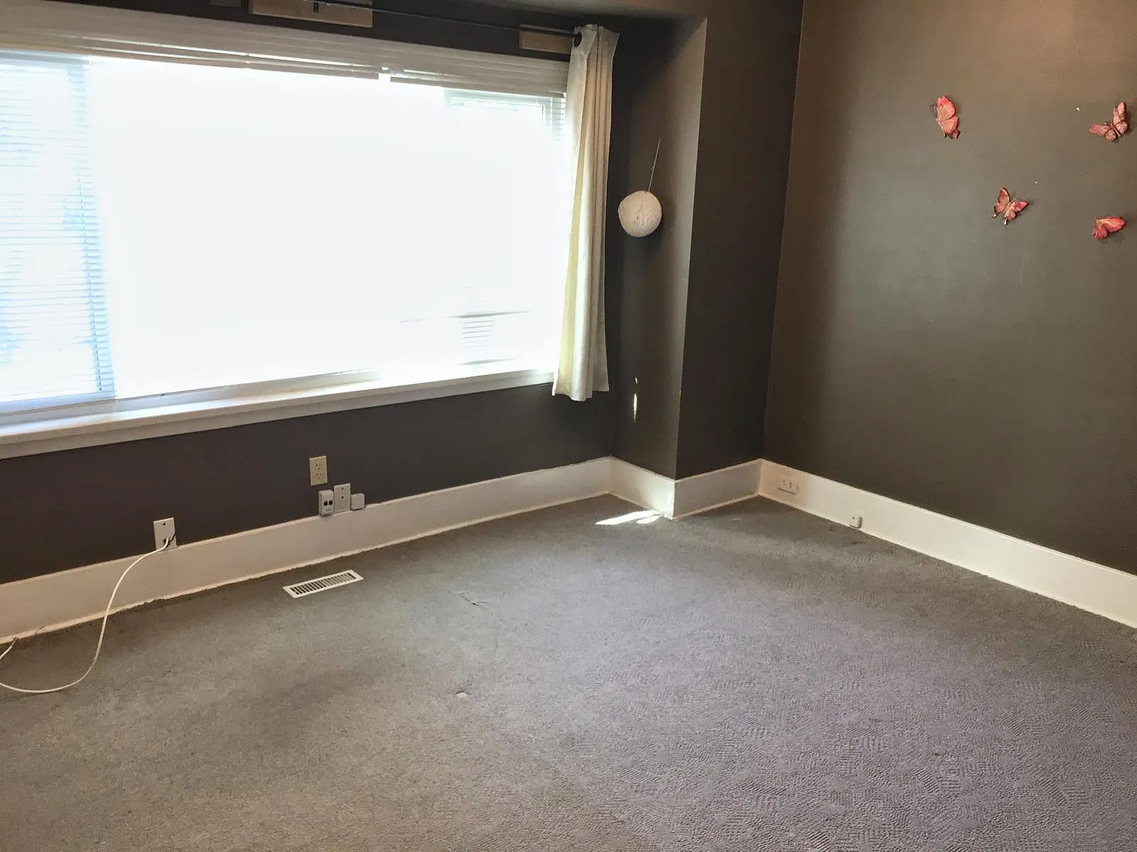 Photo 5 of 8 at 6400 Larch Street
