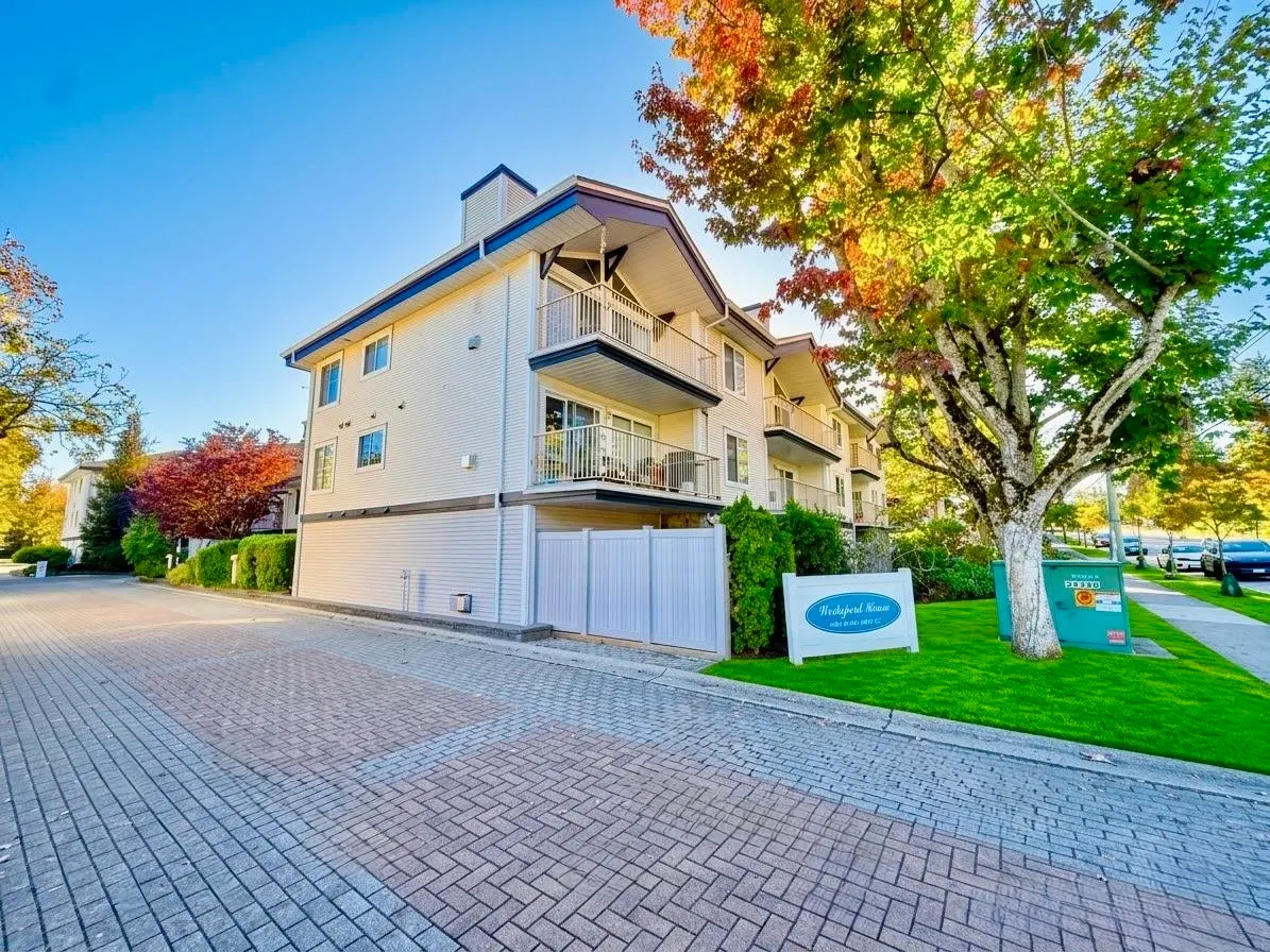Photo 2 of 21 at #103 – 15298 20 Avenue