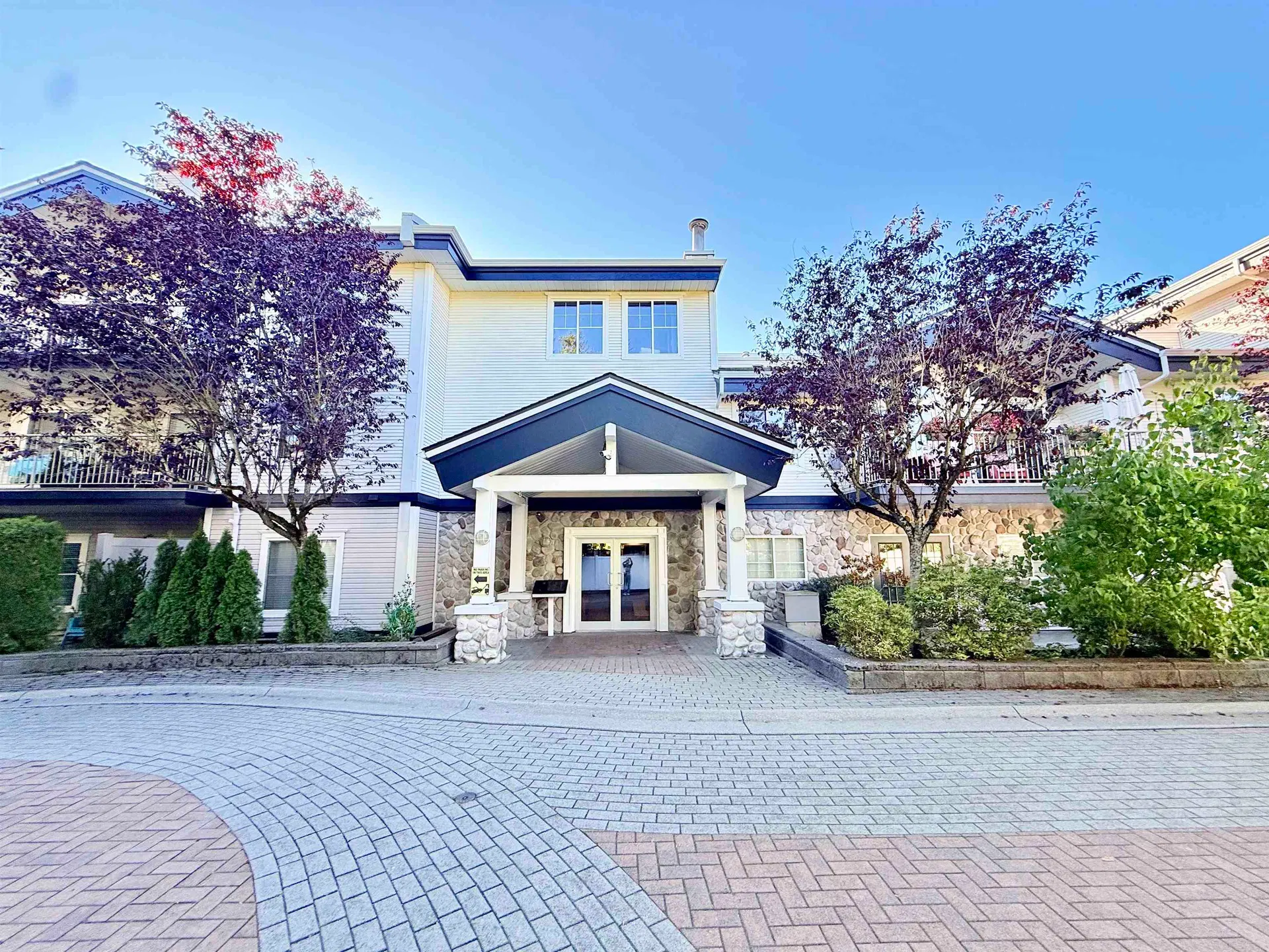 Photo 4 of 21 at #103 – 15298 20 Avenue