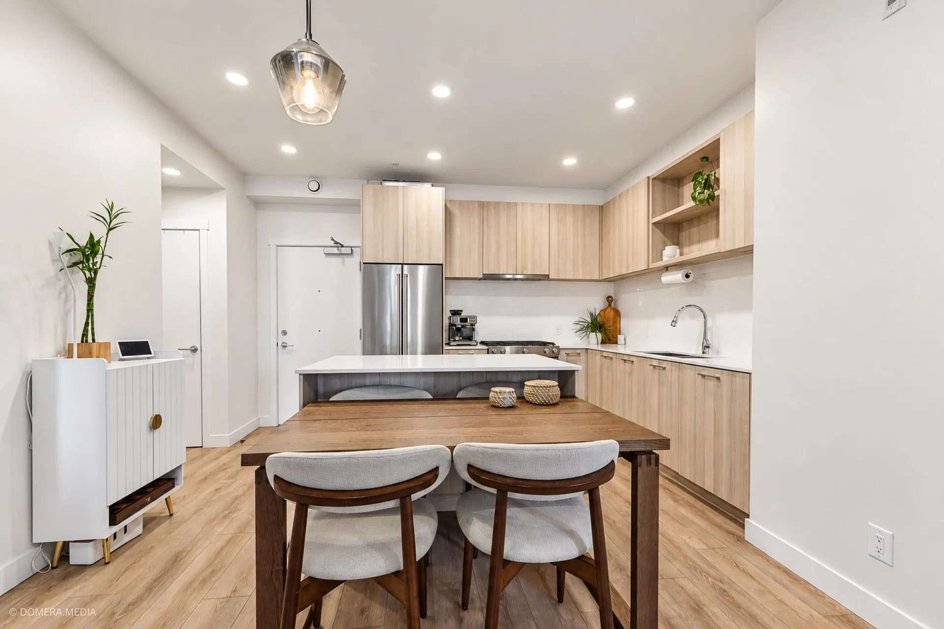 Photo 4 of 27 at #110 – 721 Anskar Court