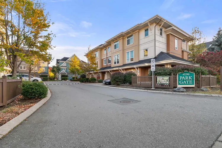 Photo 1 of 40 at #41 – 45290 Soowahlie Crescent