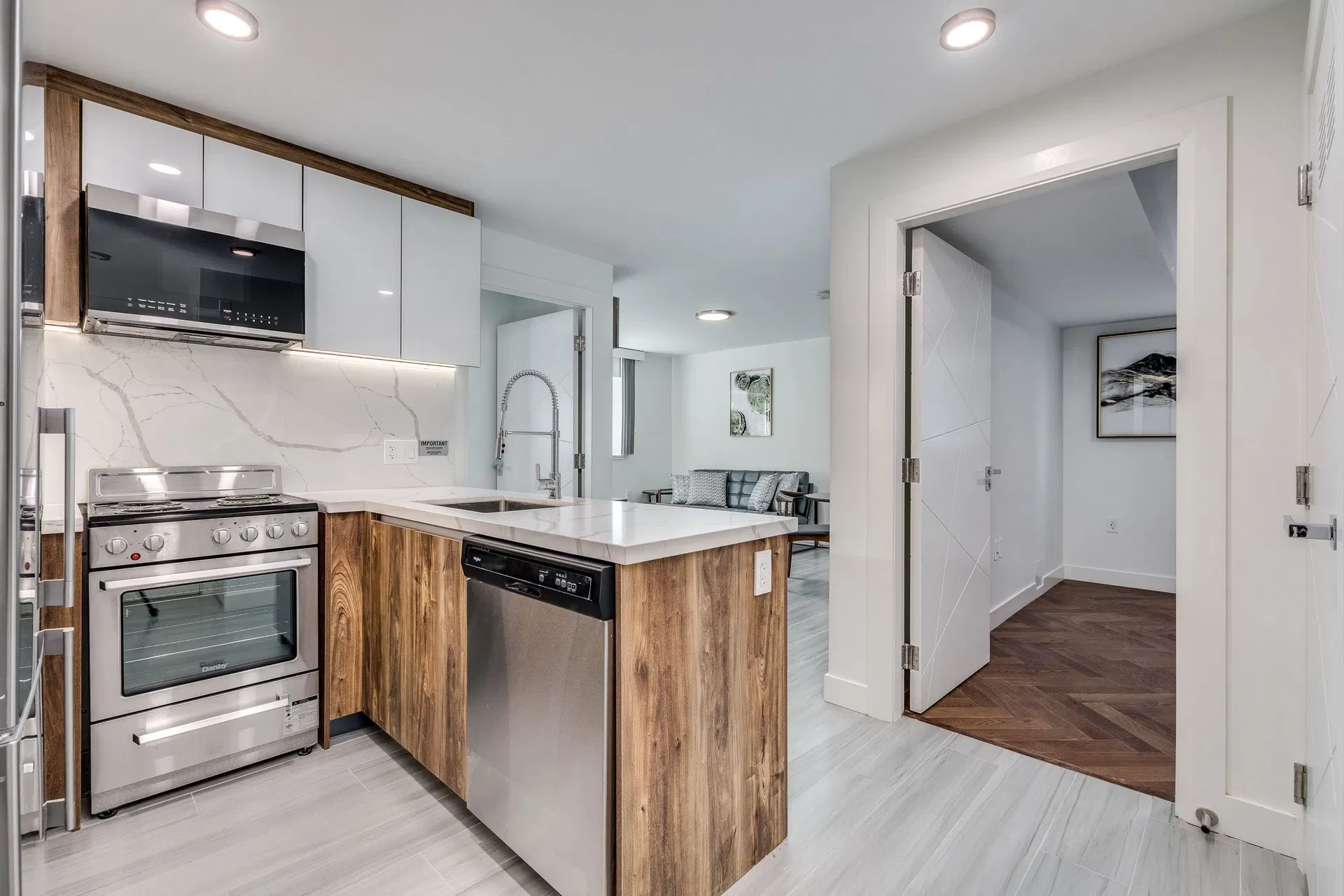 Photo 2 of 20 at #106 – 1168 Pendrell Street