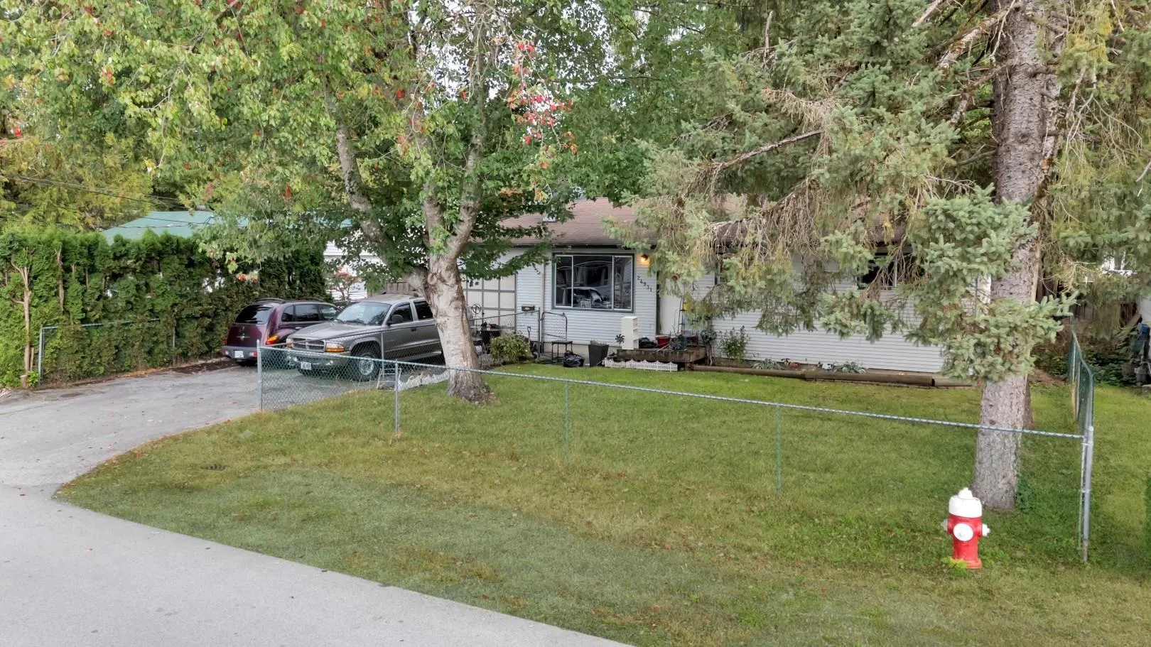 Photo 2 of 30 at 24931 121 Avenue