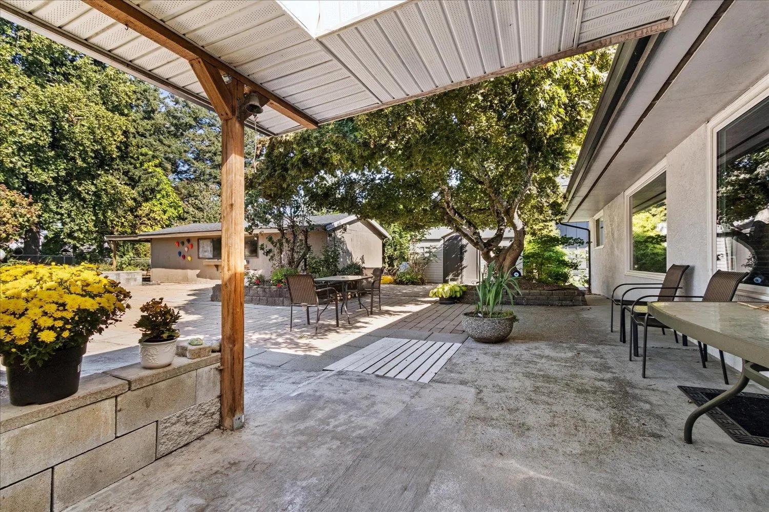 Photo 4 of 40 at 45985 Collins Drive