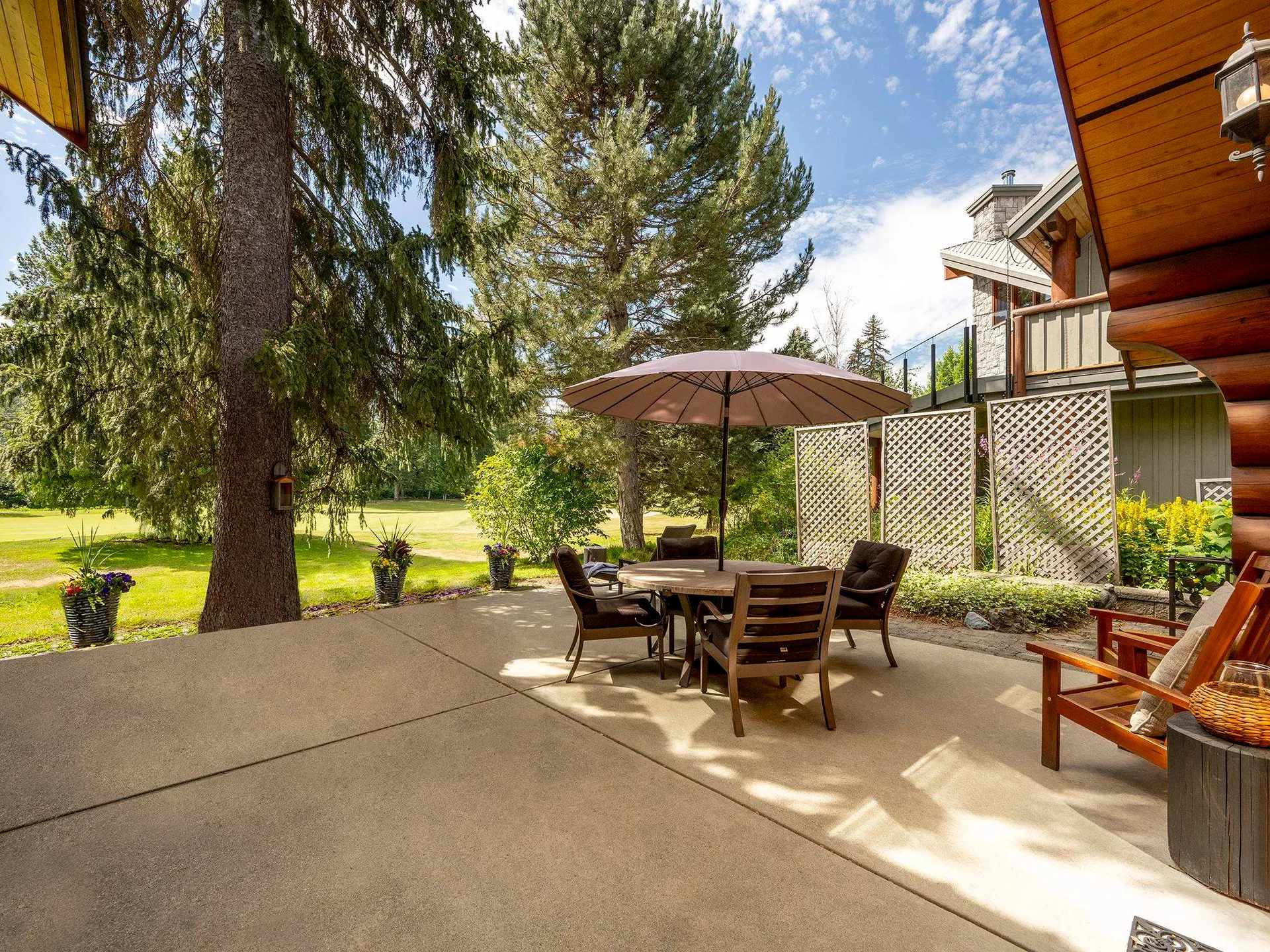 Photo 4 of 34 at 8164 Muirfield Crescent