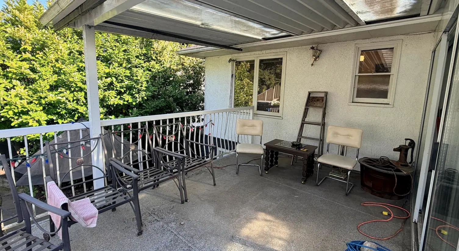 Photo 4 of 14 at 3831 Marine Drive