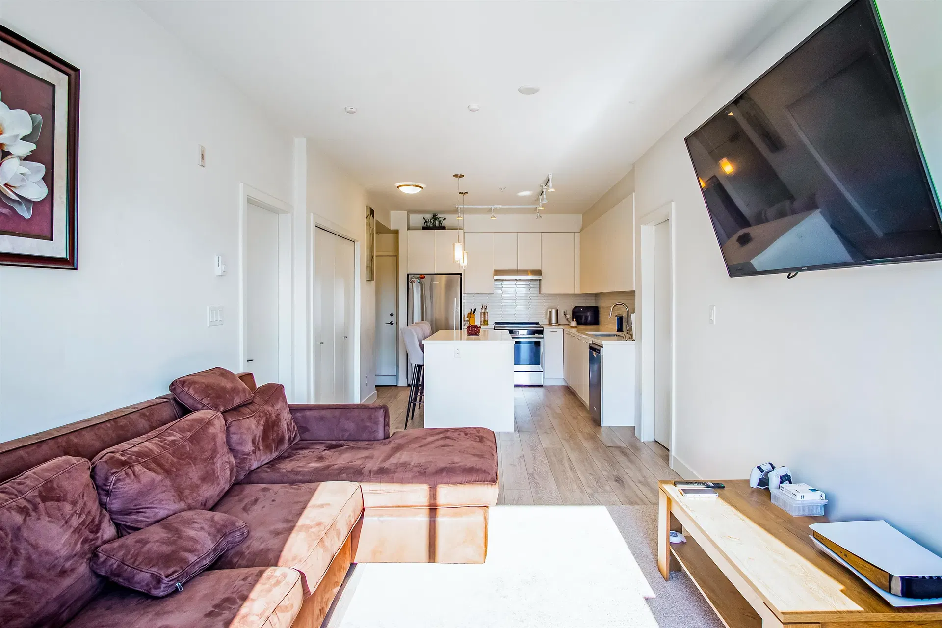 Photo 5 of 39 at #312 – 7809 209 Street