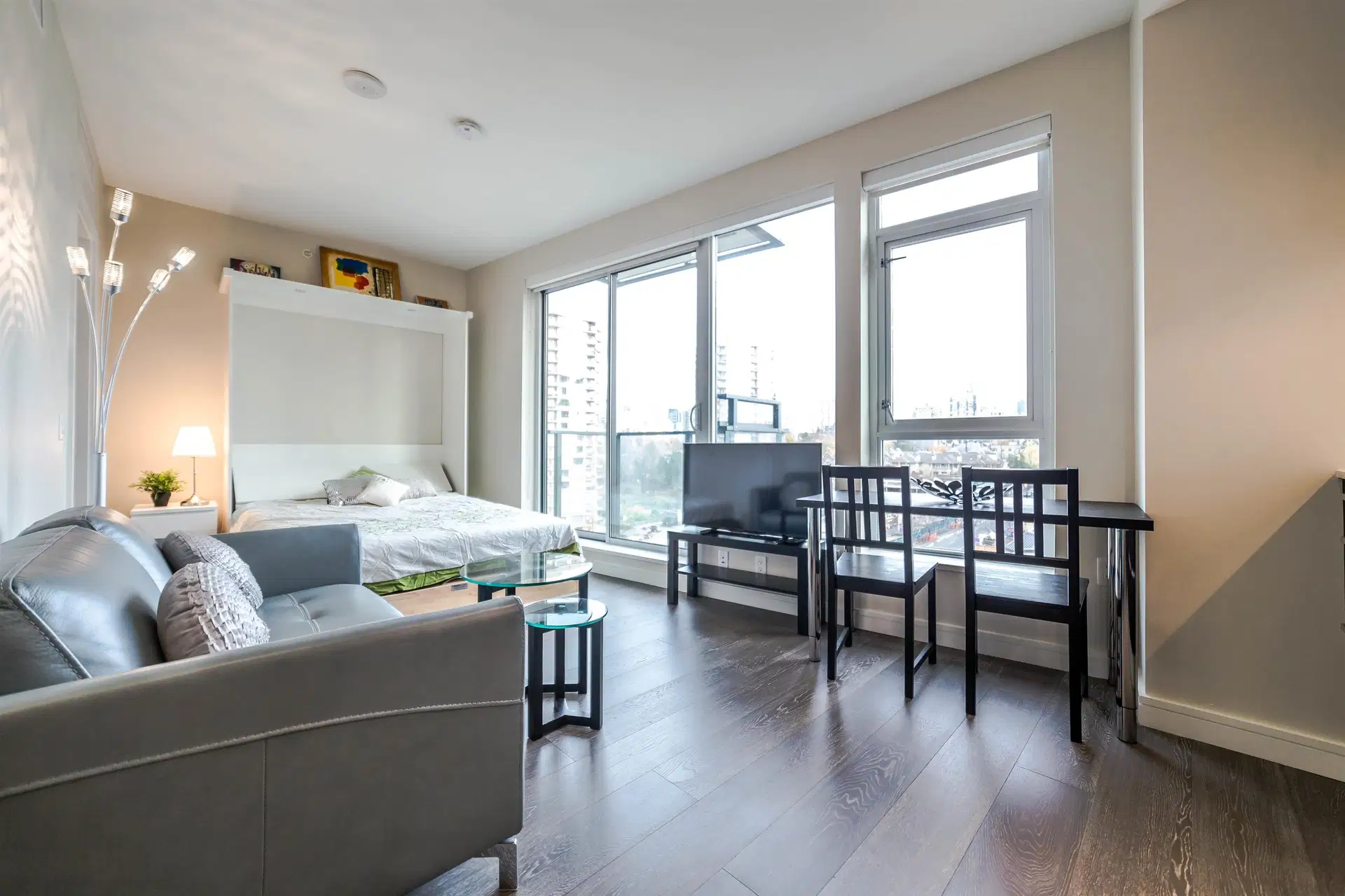 #904 – 1221 Bidwell Street
