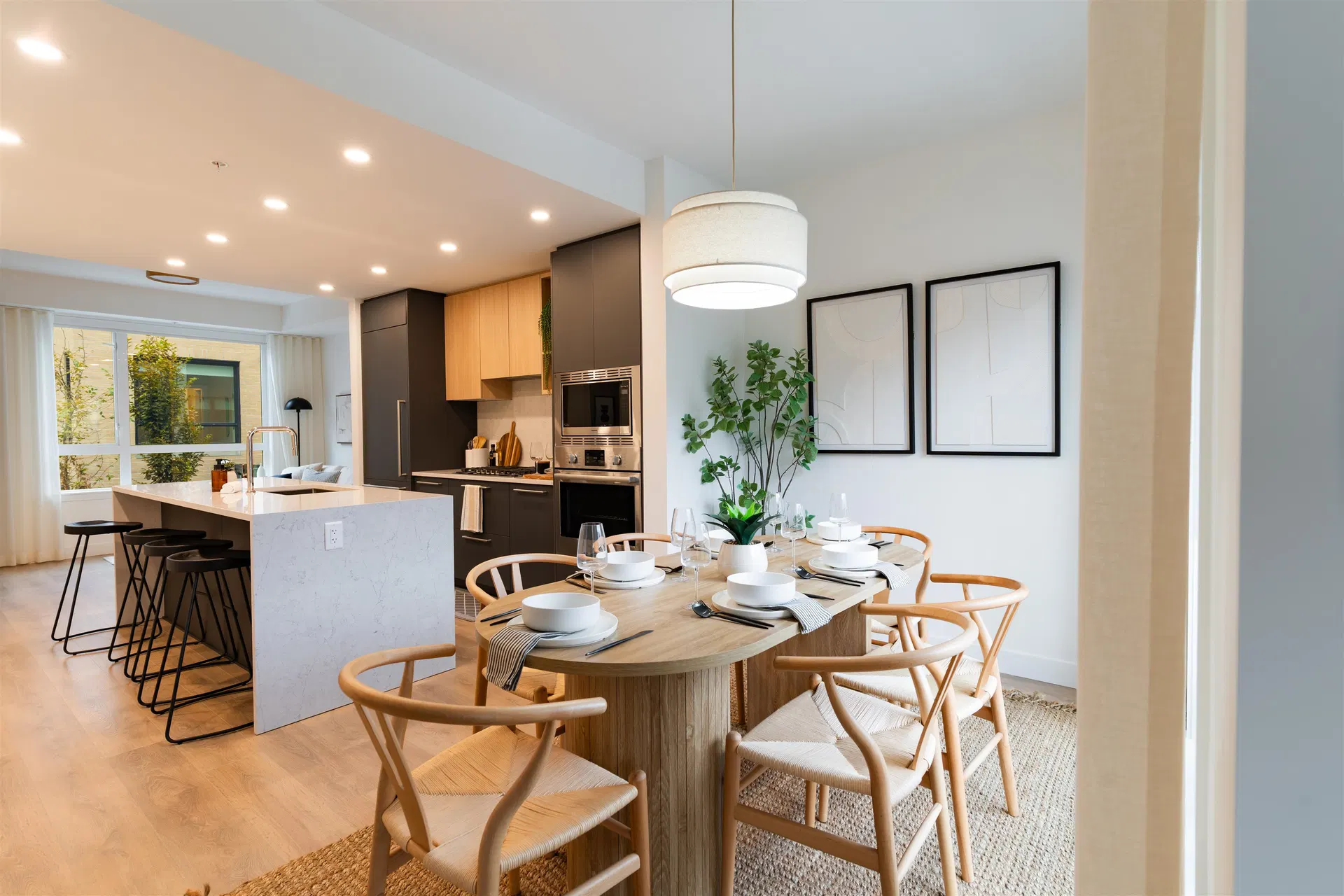 #111 – 2050 Glenaire Drive