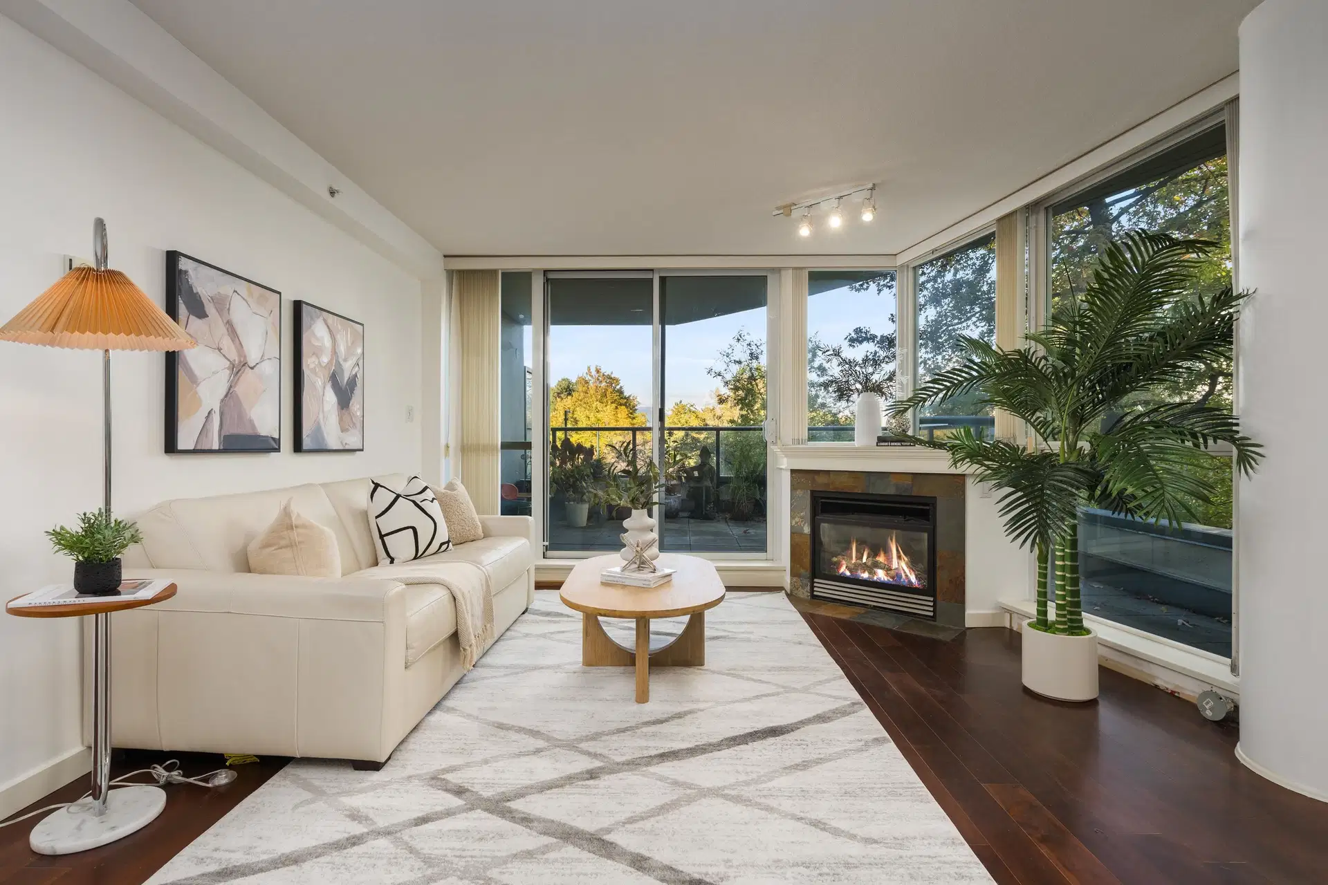 #204 – 1485 6th Avenue
