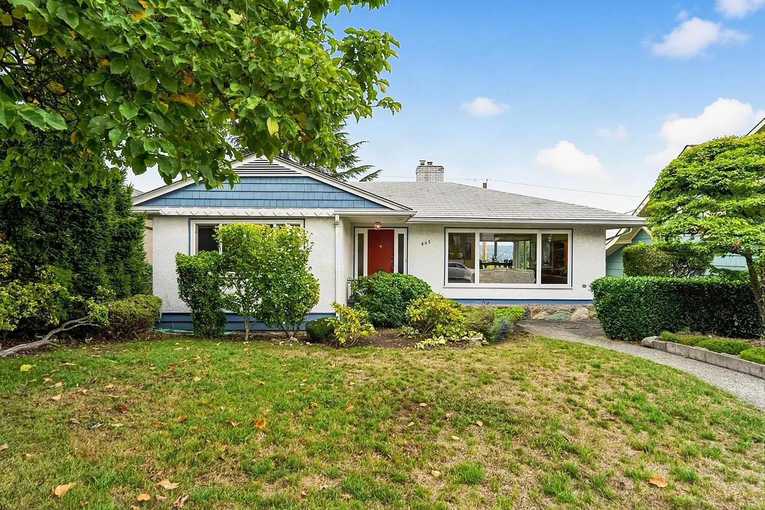 Photo 1 of 40 at 837 Burnaby Street