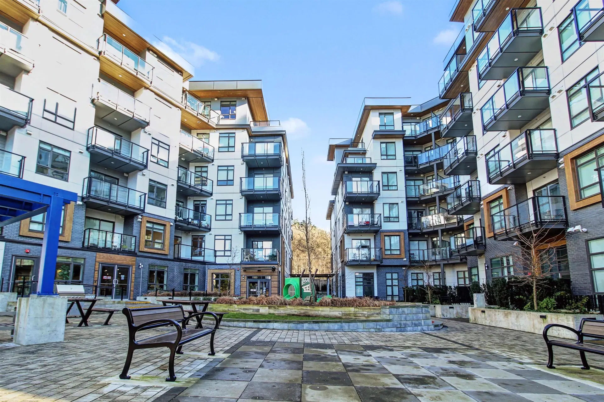 Photo 3 of 34 at #308 – 13969 96 Avenue
