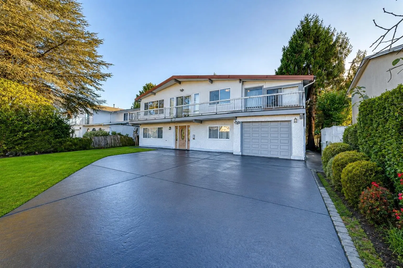 Photo 1 of 35 at 6500 Yeats Crescent