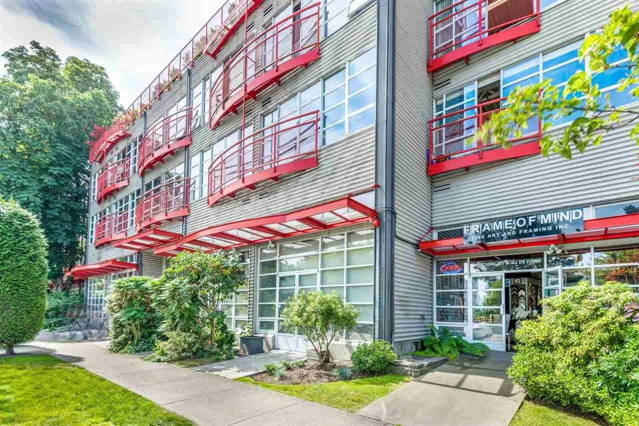 Photo 1 of 28 at #305 – 350 E 2nd Avenue