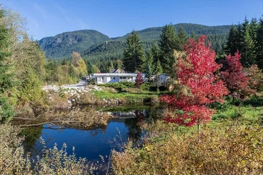 Photo 2 of 2 at #11 – 3295 Sunnyside Road