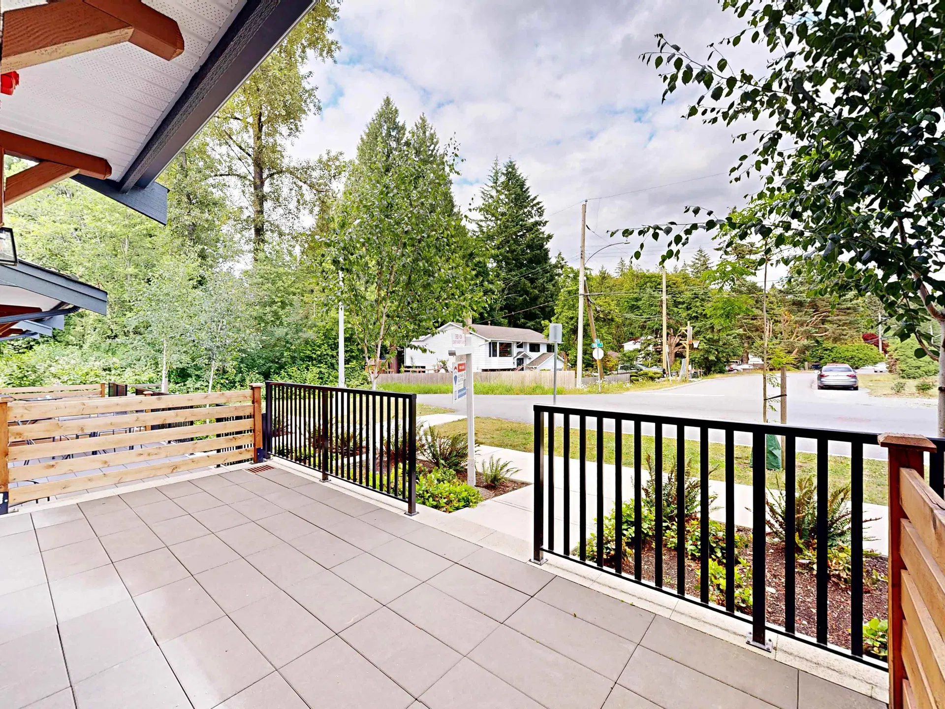 Photo 3 of 38 at #28 – 10527 155 Street