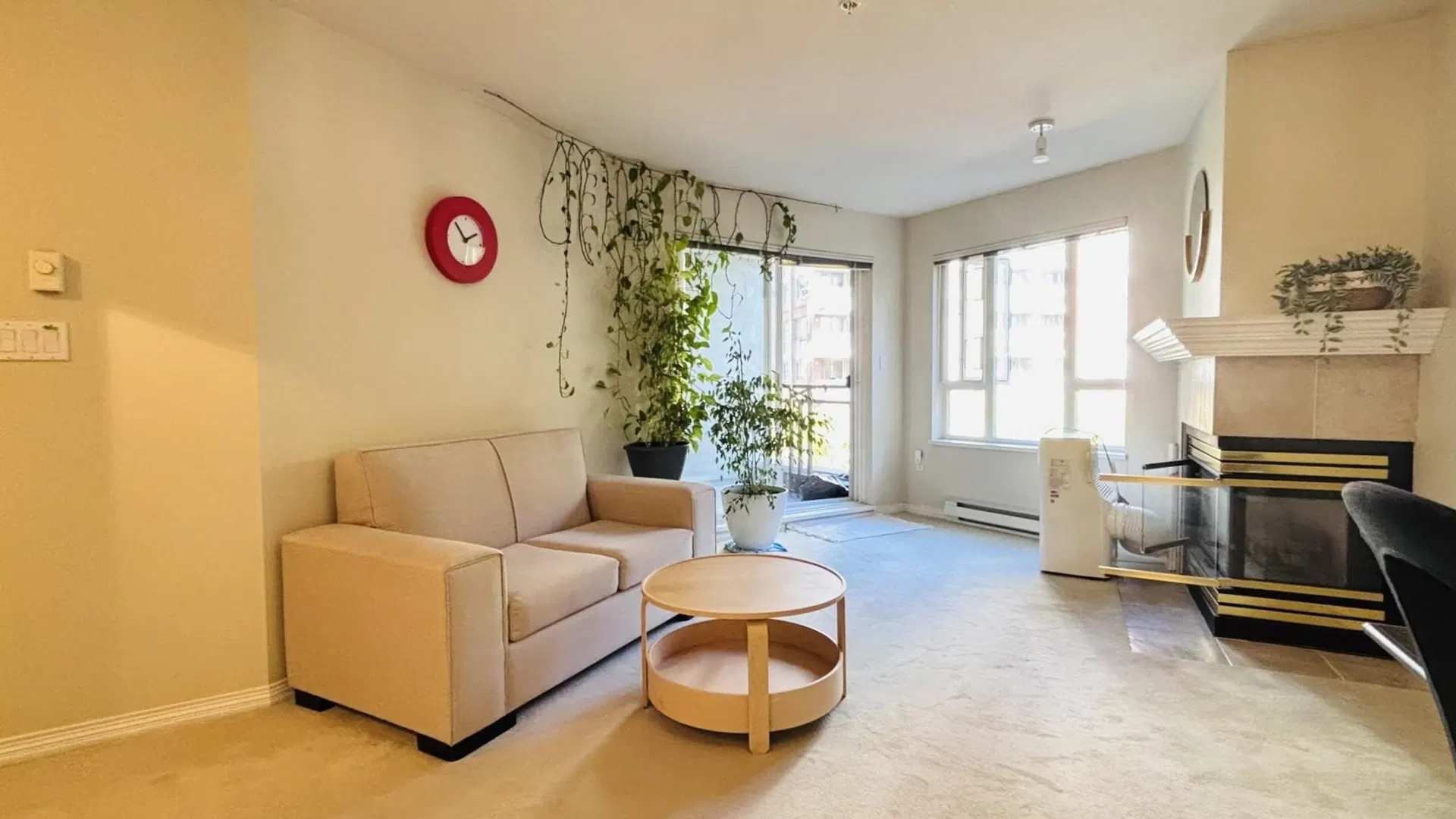 Photo 5 of 14 at #305 – 5863 Hampton Place