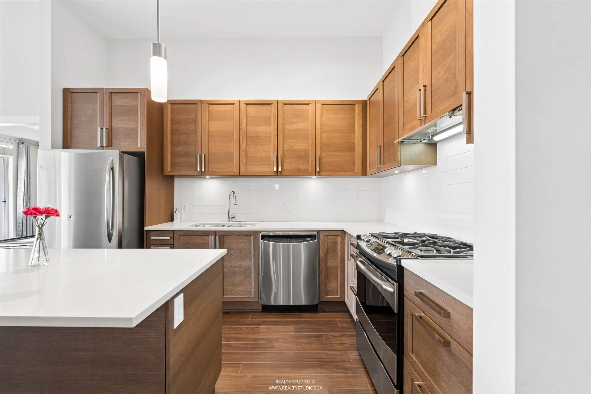 Photo 5 of 30 at #415 – 15850 26 Avenue