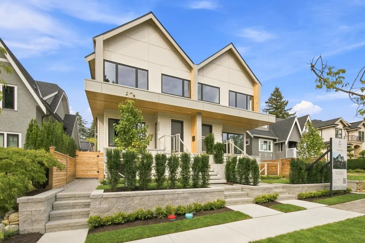 Photo 1 of 40 at 3549 W 38th Avenue