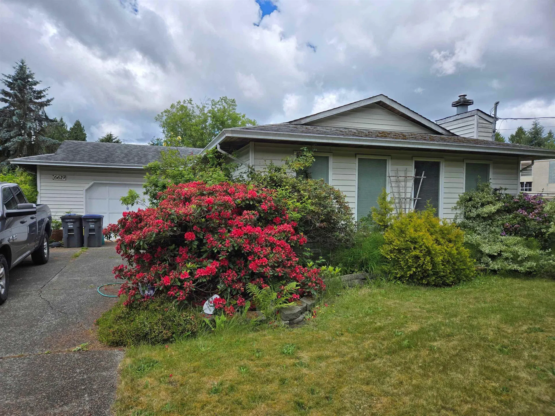 Photo 1 of 4 at 6619 140 Street