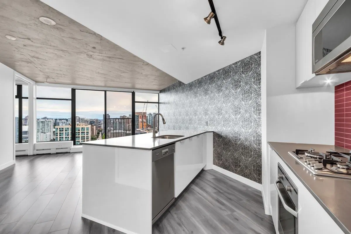 Photo 1 of 27 at #2907 – 128 W Cordova Street