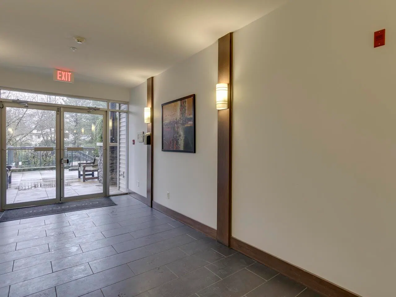 Photo 4 of 27 at #404 – 2943 Nelson Place