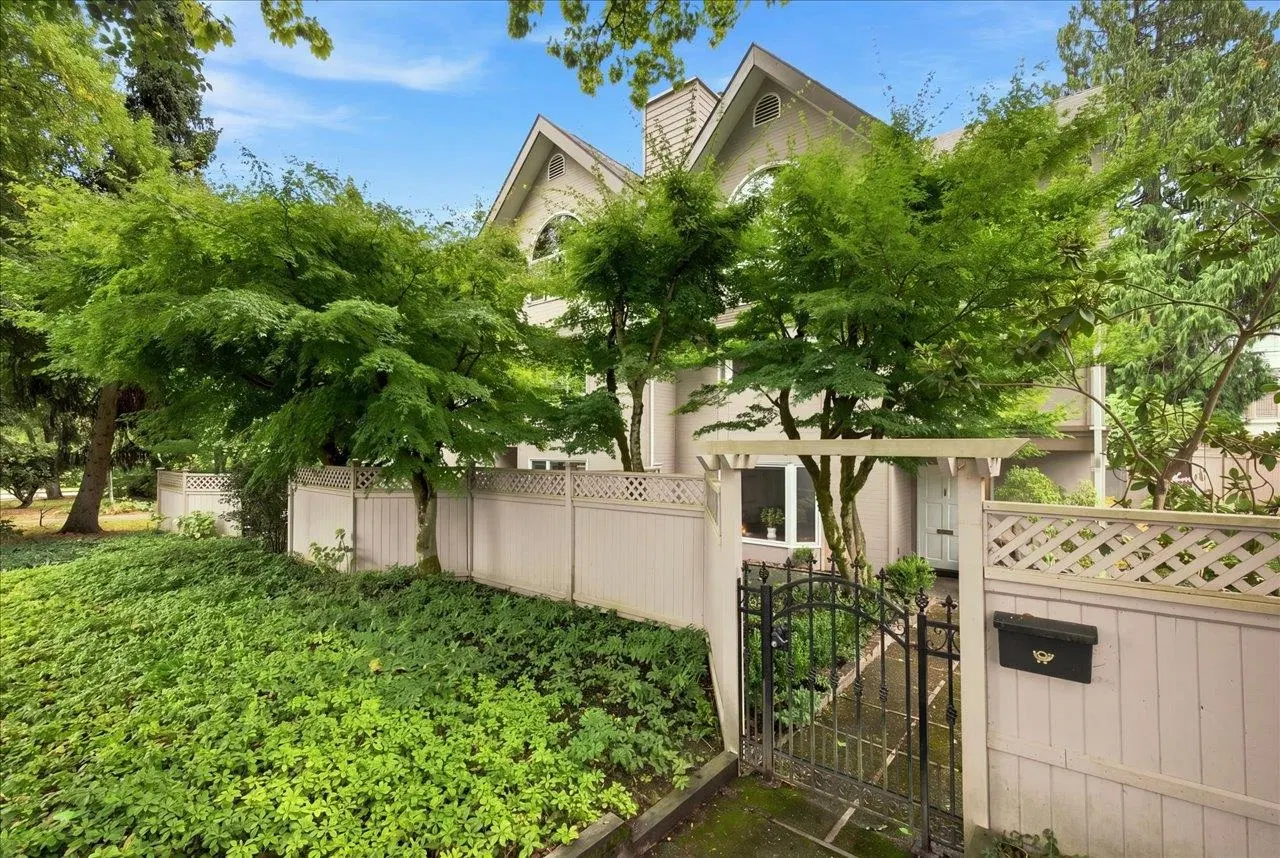 Photo 2 of 34 at #1 – 1176 W 15th Avenue