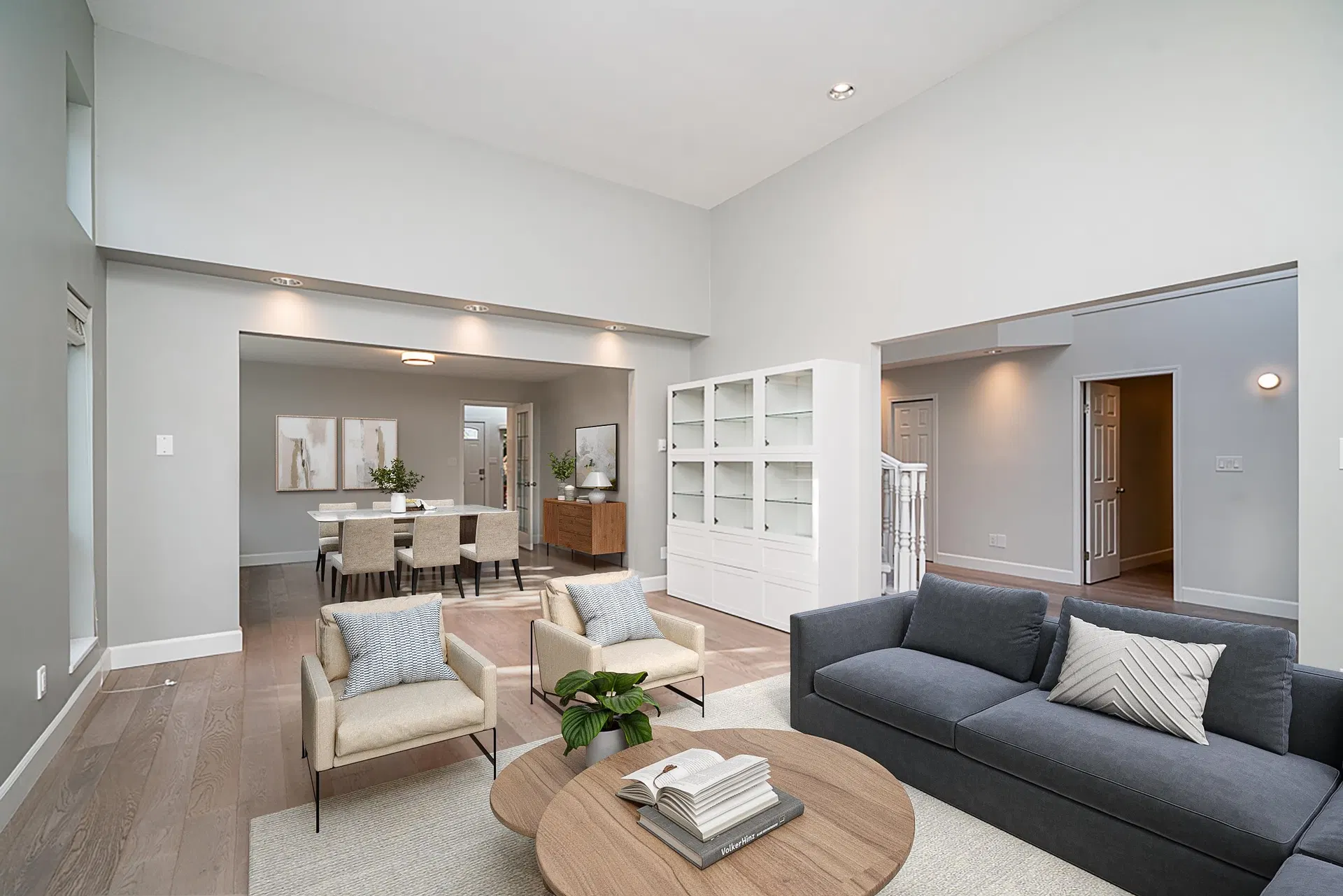 Photo 5 of 40 at 2308 W 14th Avenue
