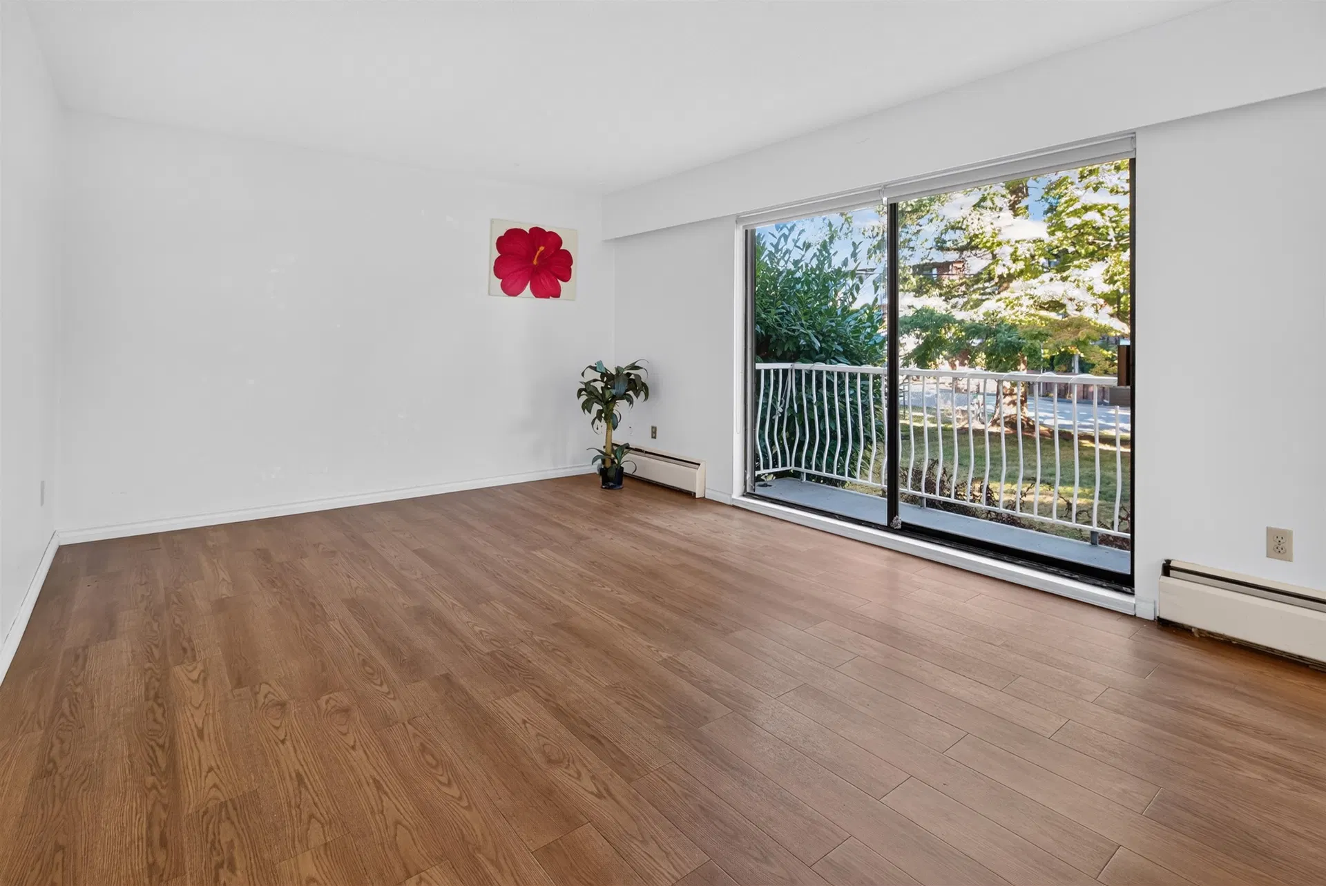 Photo 3 of 12 at #107 – 5127 Irving Street