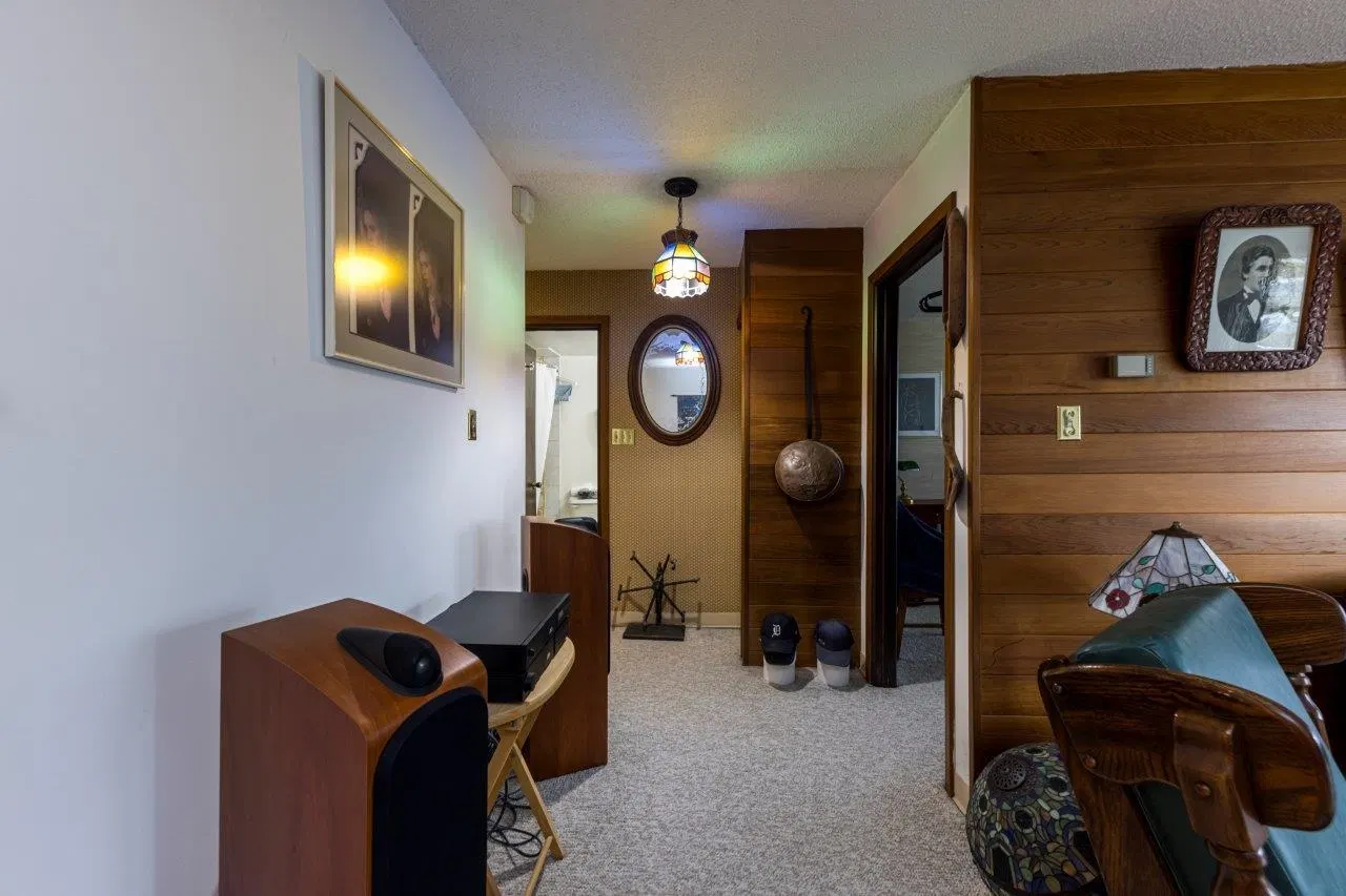 Photo 3 of 31 at #302 – 250 W 1st Street