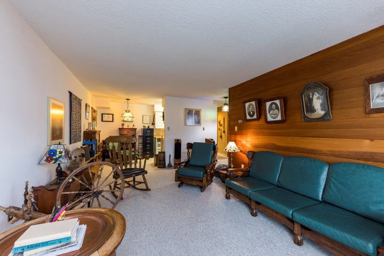 Photo 5 of 31 at #302 – 250 W 1st Street