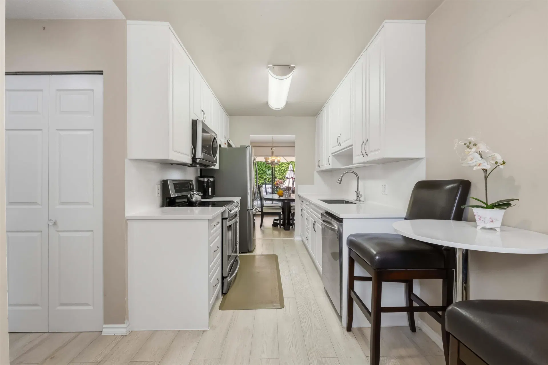 Photo 4 of 40 at #2 – 10094 154 Street