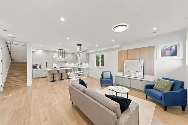Photo 1 of 30 at #6 – 6136 Irmin Street