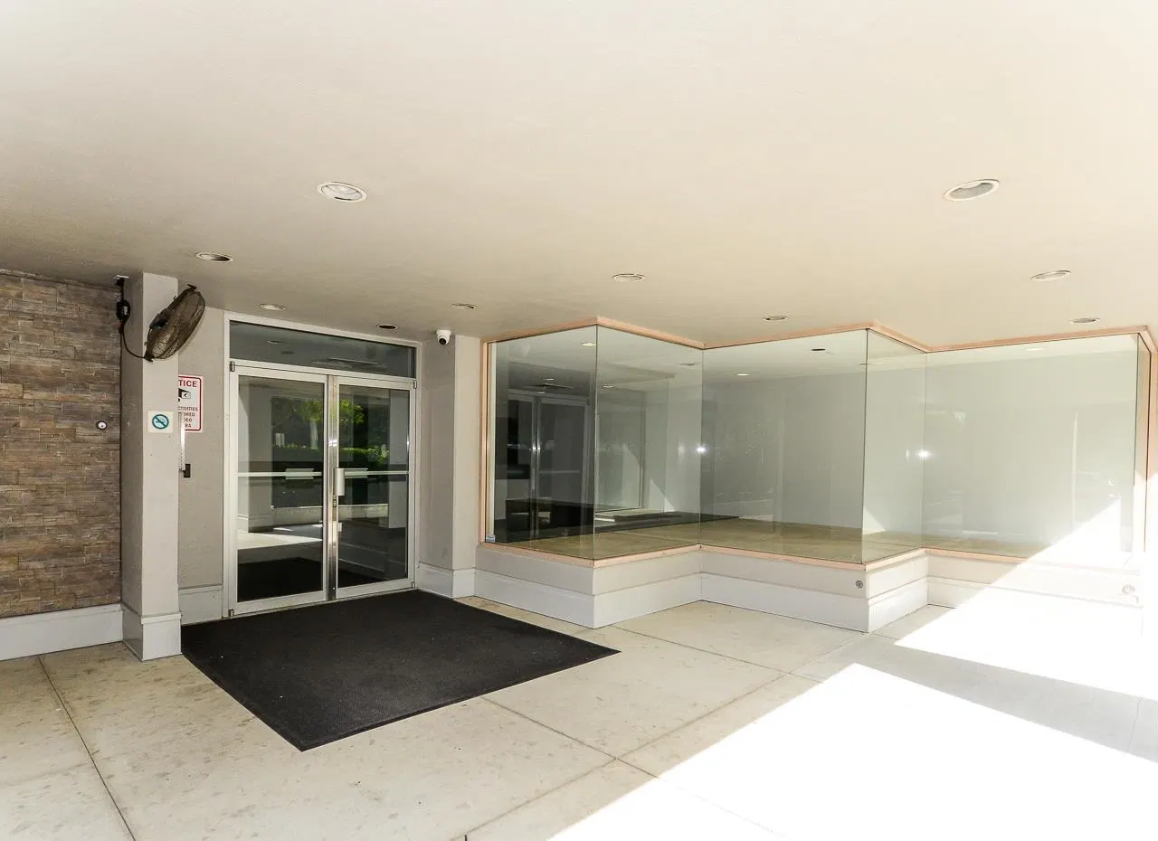 Photo 3 of 23 at #702 – 14881 103a Avenue