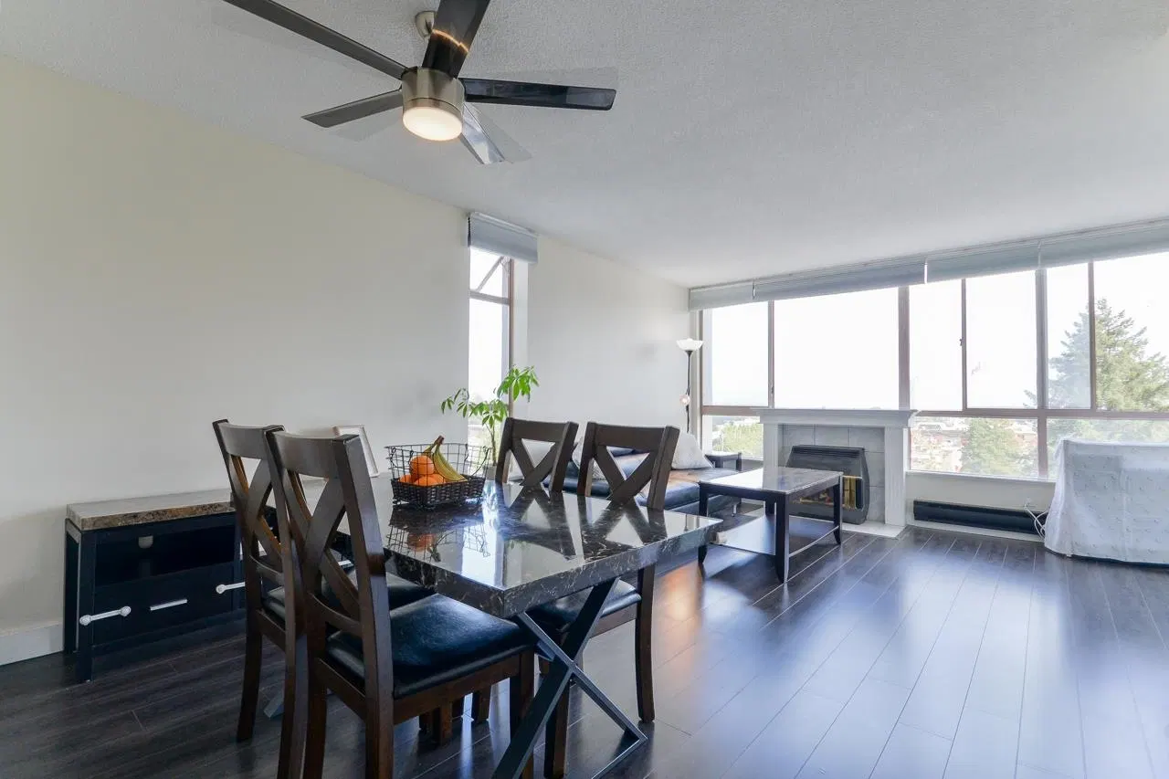 Photo 4 of 23 at #702 – 14881 103a Avenue