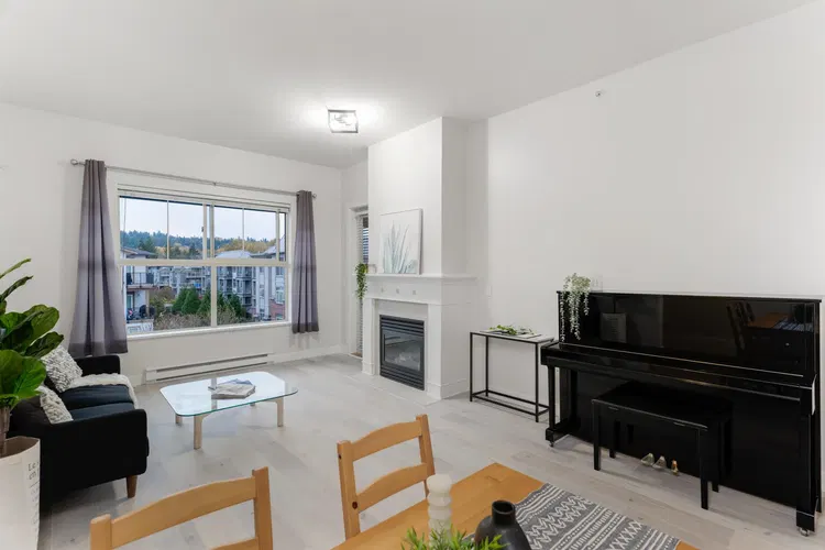 Photo 1 of 1 at #402 – 2478 Shaughnessy Street