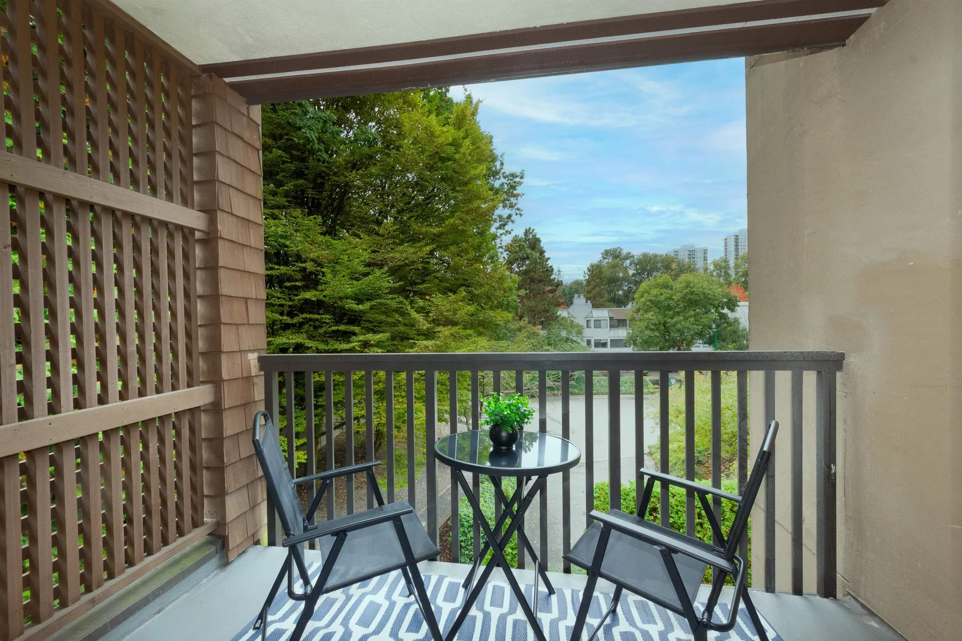 Photo 4 of 34 at #307 – 9857 Manchester Drive