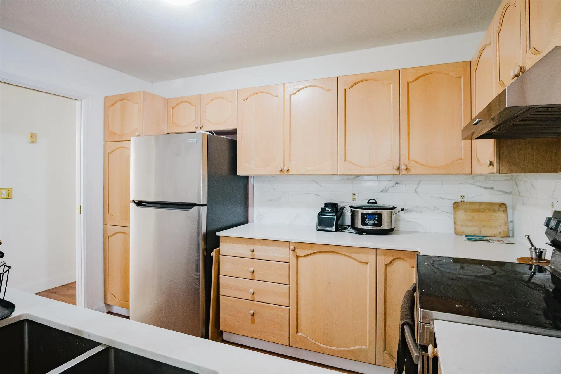 Photo 5 of 16 at #204 – 10721 139 Street