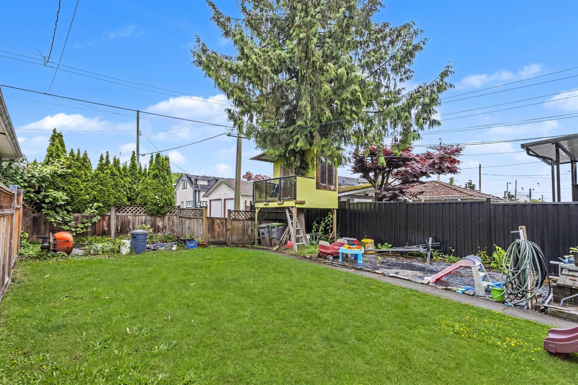 Photo 5 of 35 at 550 Cassiar Street