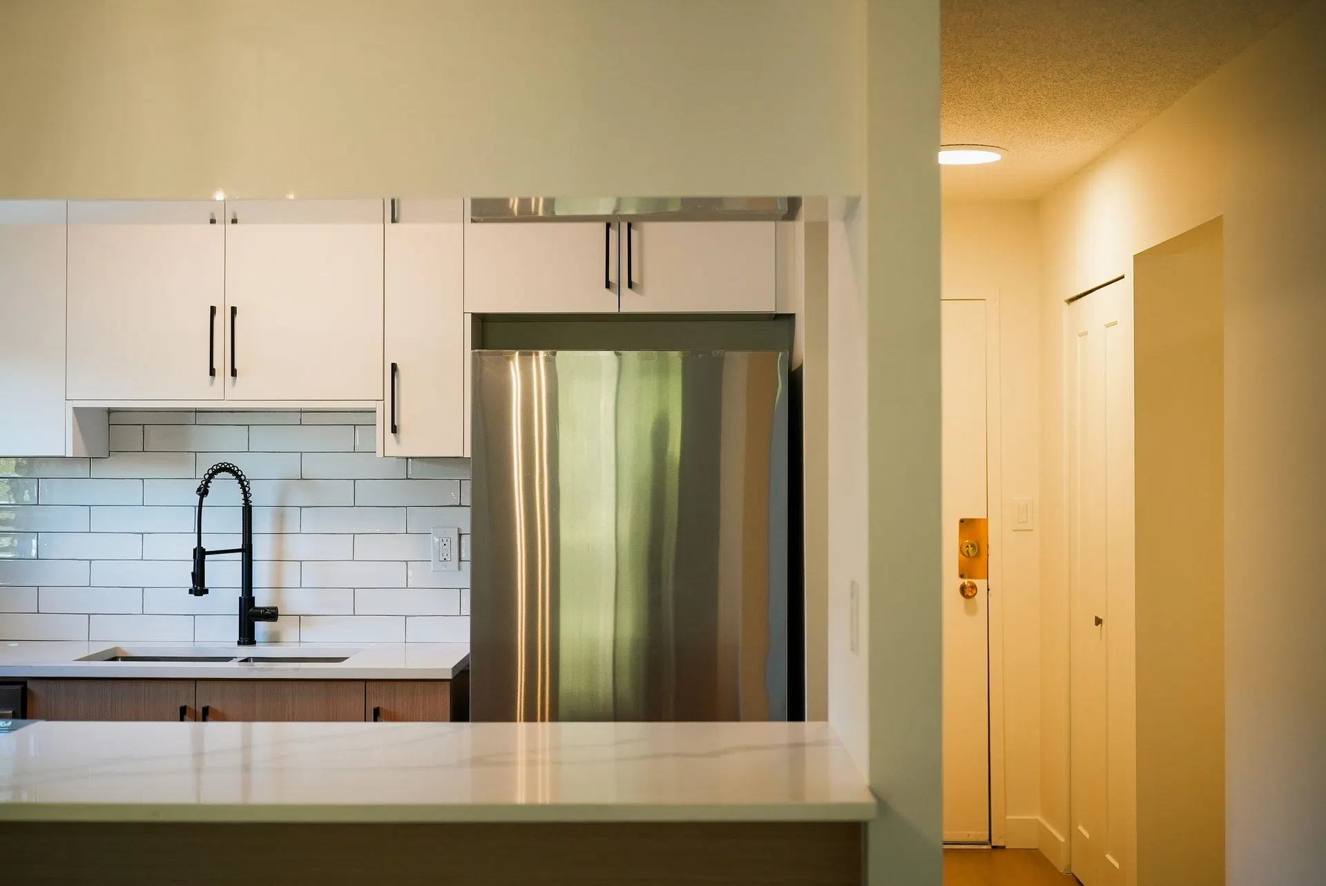 Photo 3 of 39 at #306 – 1526 George Street