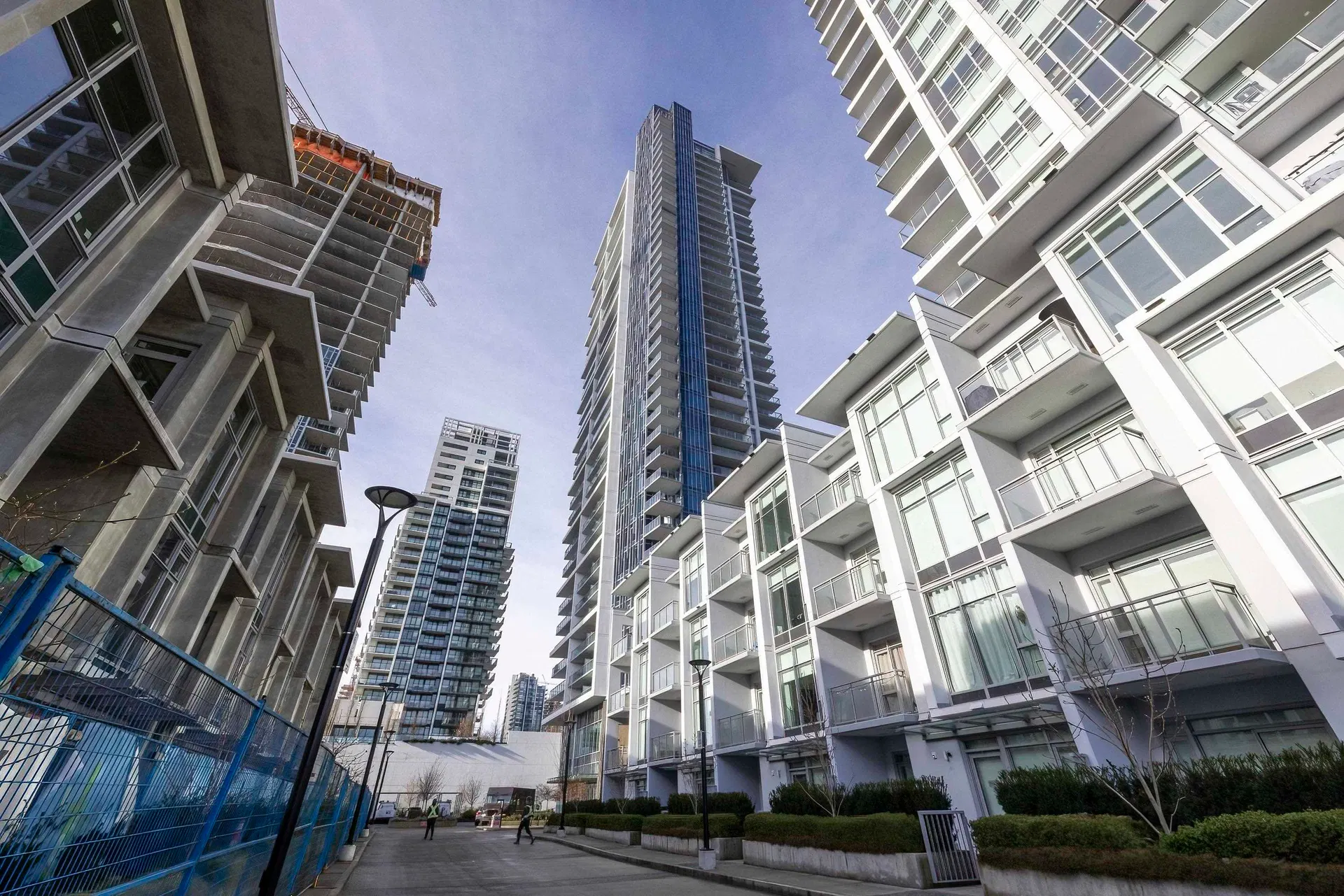 #1505 – 2311 Beta Avenue