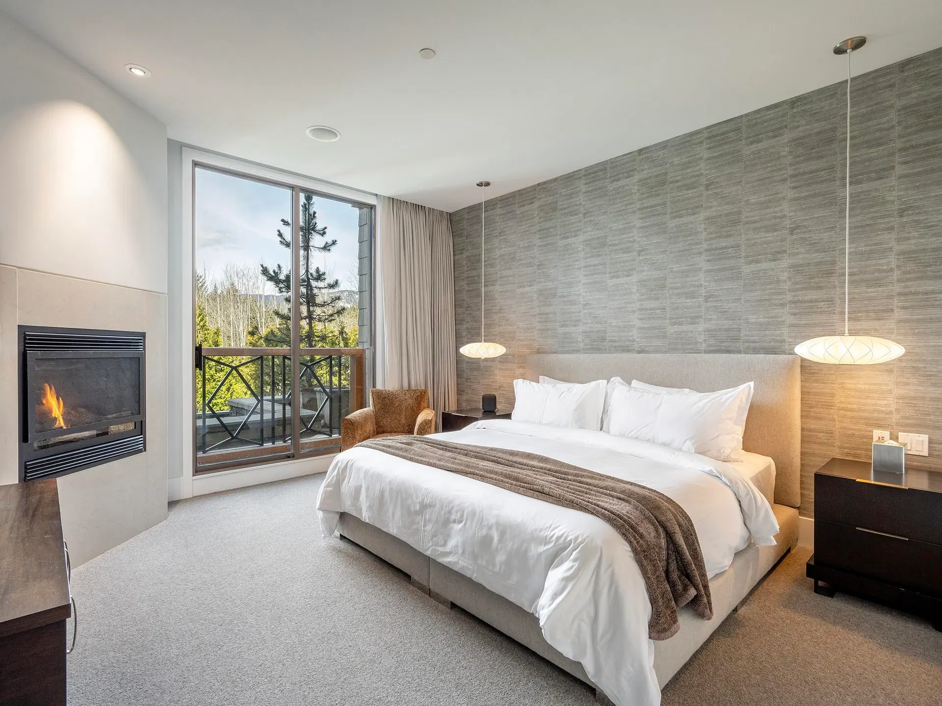 Photo 5 of 23 at #33 – 4617 Blackcomb Way