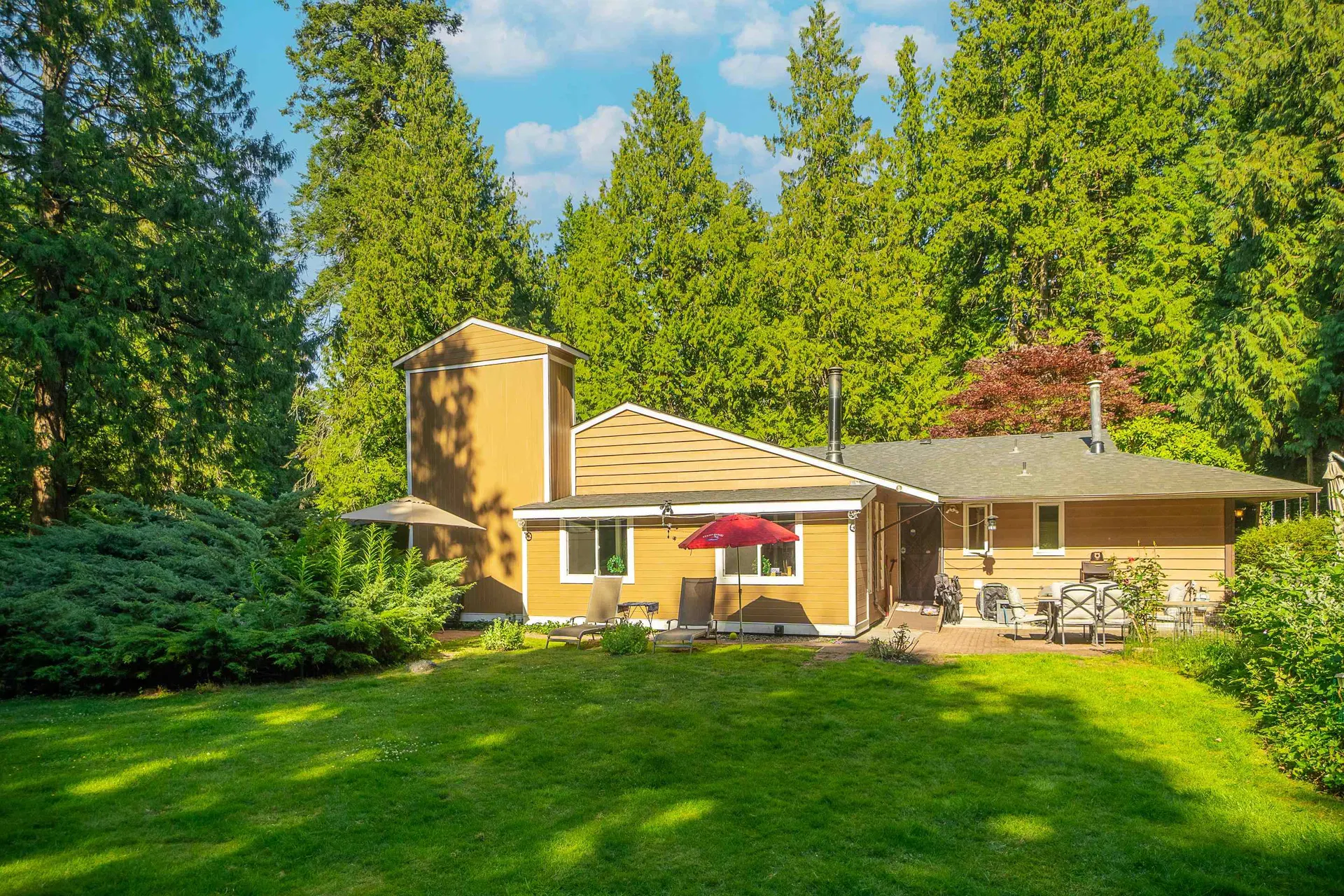 Photo 1 of 23 at 13425 Woodcrest Drive