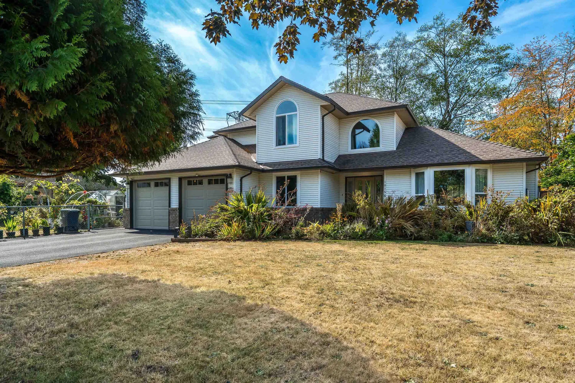 Photo 2 of 38 at 18156 Claytonwood Crescent